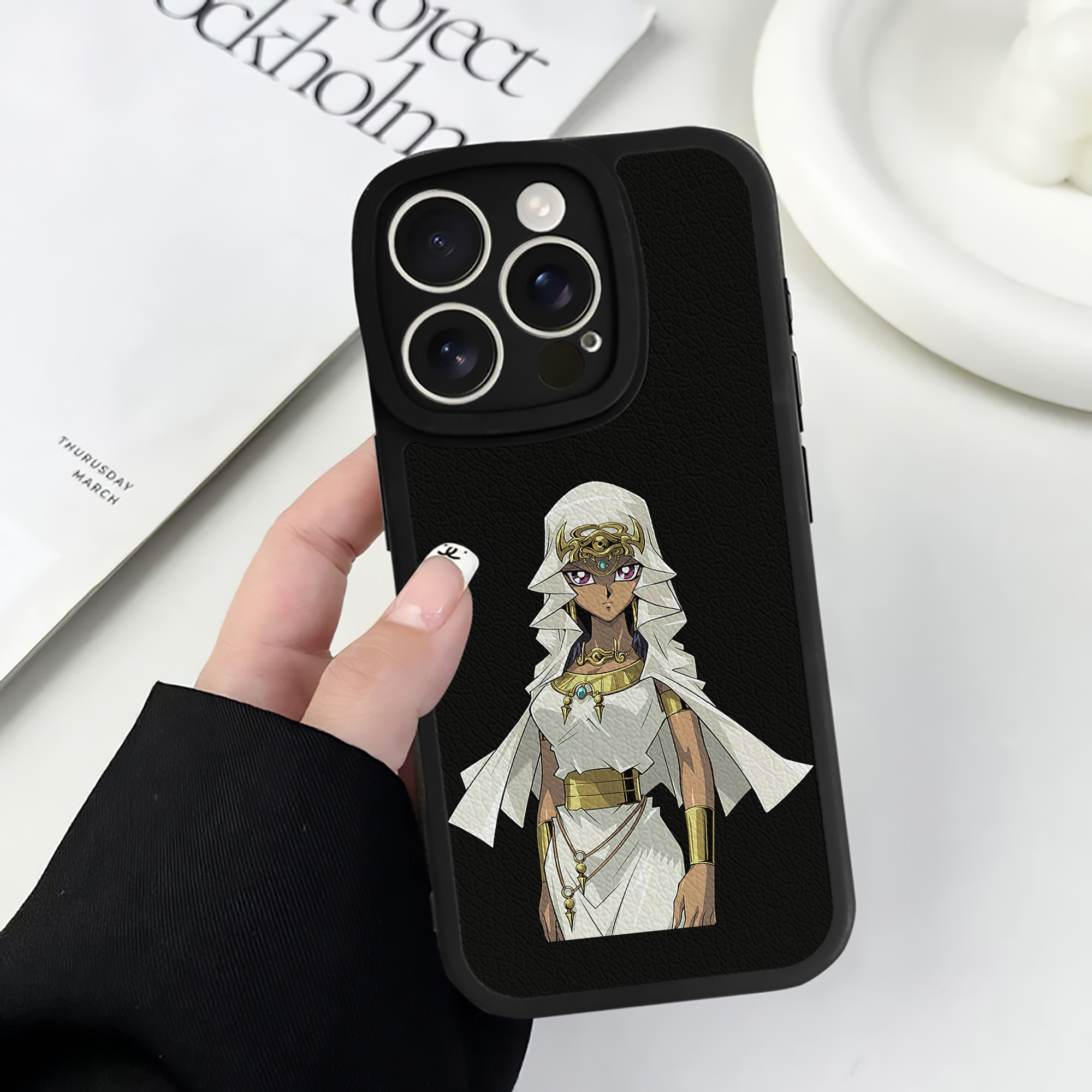 遊☆戯☆王 Yu-Gi-Oh! 【iPhone 16シリーズ対応】シリコンスマホケース（レザー調） 材質：シリコン